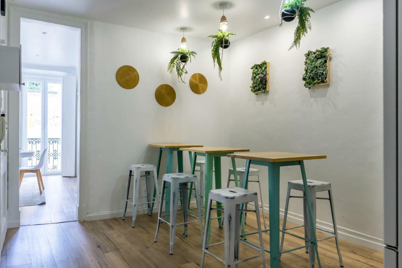 The Color Hostel Lissabon Exterior foto